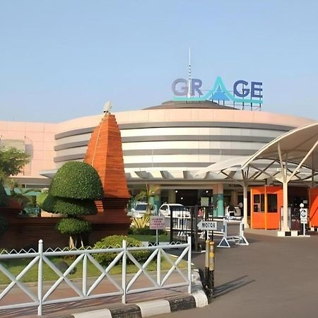 Grage Hotel Cirebon Exterior photo