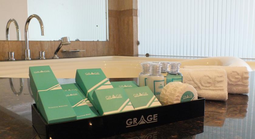 Grage Hotel Cirebon Room photo