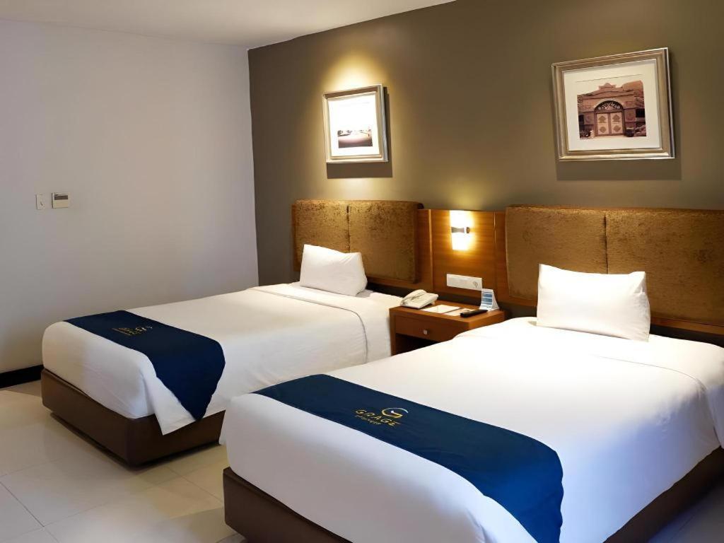 Grage Hotel Cirebon Exterior photo
